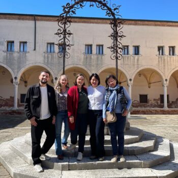 2bd0ad67-1176-4533-97d0-f6257e908dd2